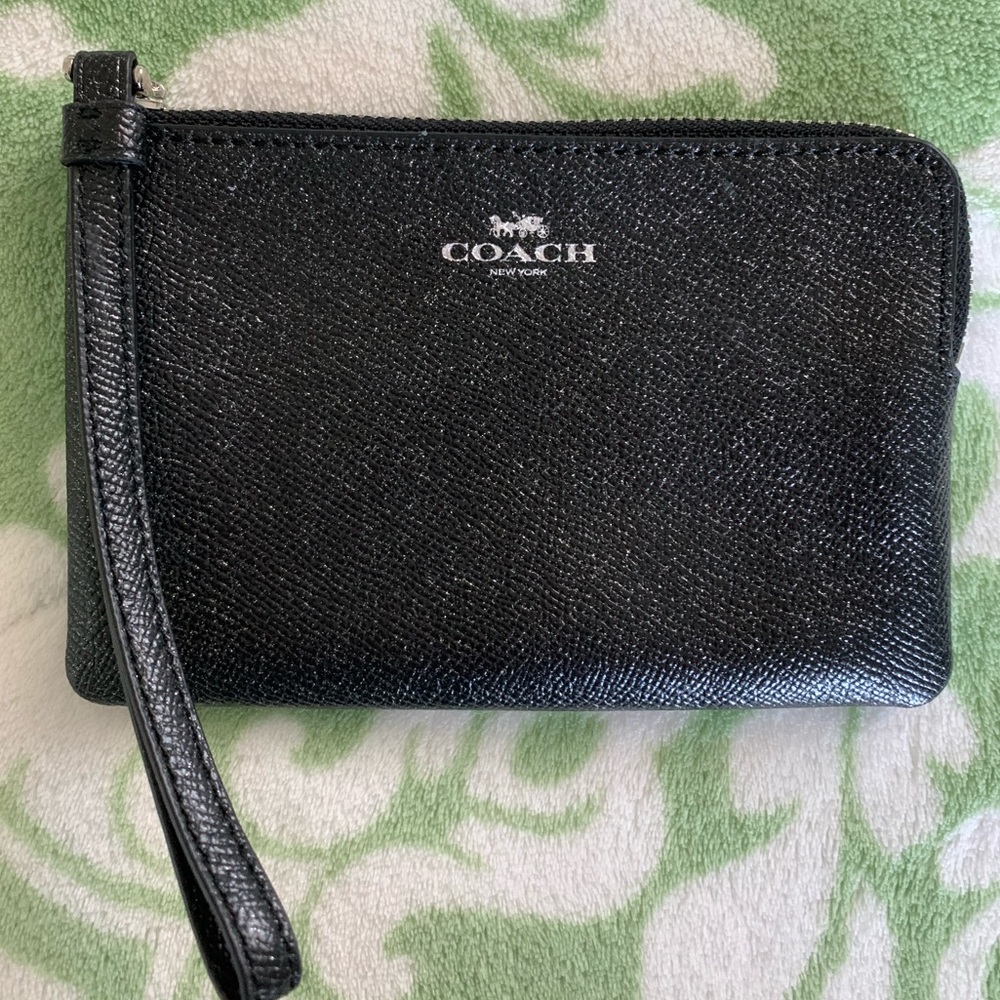 NWOT Coach Wrist Wallet
